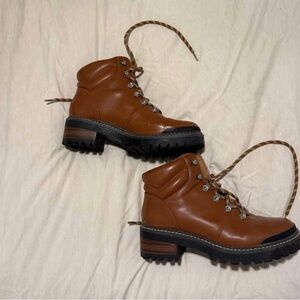 Universal Thread Tan Combat Boots